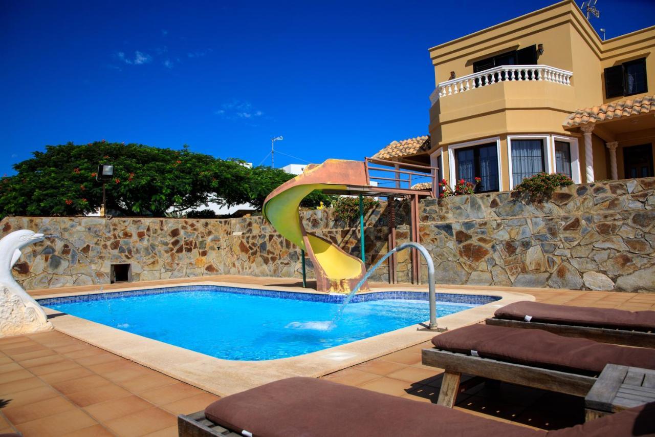 Villa Las Cuevas Tias Luaran gambar